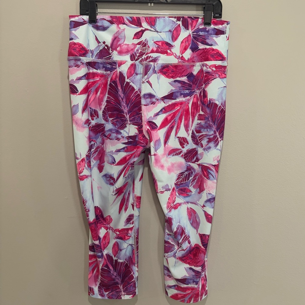 Reel Legends Performance Dockside Leaf Print Leggings size L